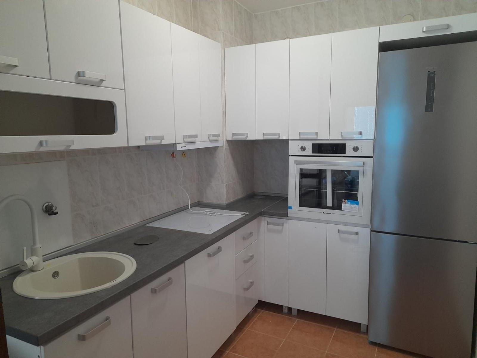 Apartment Tijana Sutomore Bagian luar foto