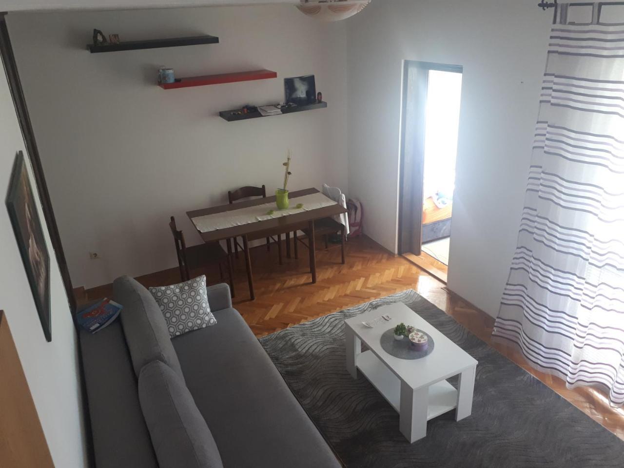 Apartment Tijana Sutomore Bagian luar foto