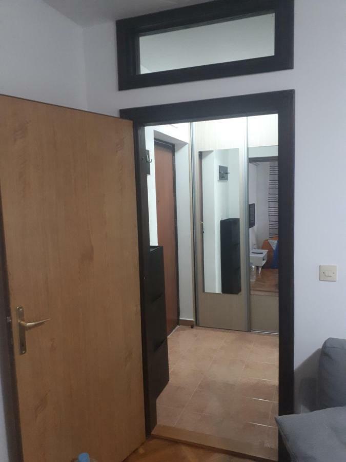 Apartment Tijana Sutomore Bagian luar foto